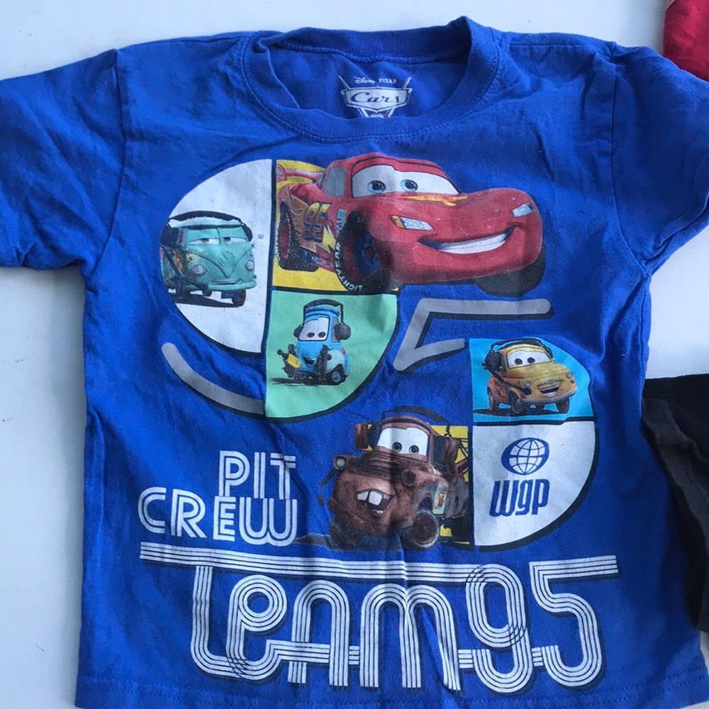 T-shirts’
